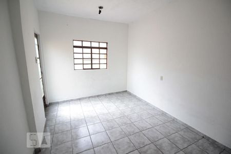 Sala de casa para alugar com 2 quartos, 100m² em Jardim Pacaembu, Jundiaí