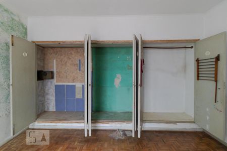 Suíte - Armário de casa à venda com 5 quartos, 302m² em Taquaral, Campinas