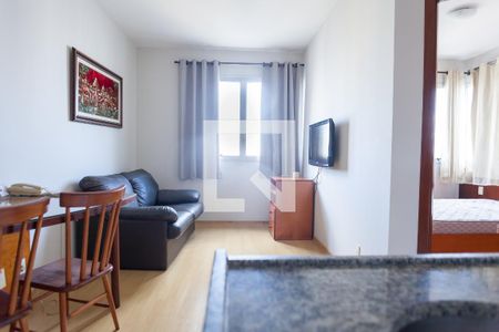 sala de apartamento para alugar com 1 quarto, 50m² em Vale do Sereno, Nova Lima