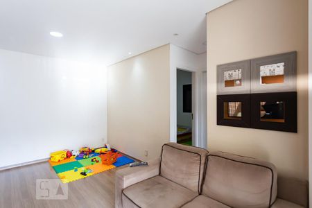 Sala de apartamento para alugar com 2 quartos, 62m² em Continental, Osasco