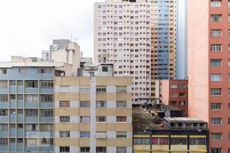 Vista do Quarto de kitnet/studio para alugar com 1 quarto, 24m² em Liberdade, São Paulo