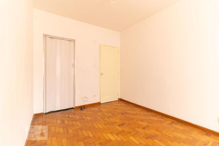 Quarto de kitnet/studio para alugar com 1 quarto, 24m² em Liberdade, São Paulo