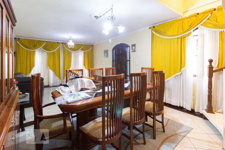 Sala de casa à venda com 4 quartos, 368m² em Vila Osasco, Osasco