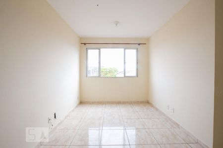 Sala de apartamento para alugar com 2 quartos, 60m² em Cidade Líder, São Paulo