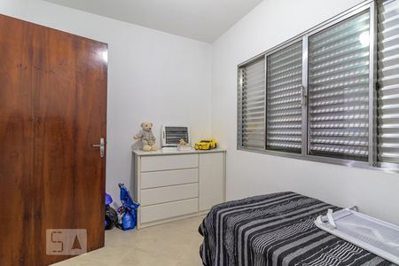 Quarto de casa para alugar com 3 quartos, 230m² em Vila Jaguara, São Paulo