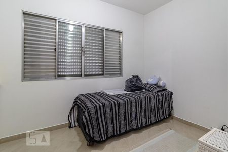 Quarto de casa para alugar com 3 quartos, 230m² em Vila Jaguara, São Paulo