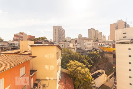 Sala - vista de apartamento para alugar com 2 quartos, 63m² em Sumaré, São Paulo