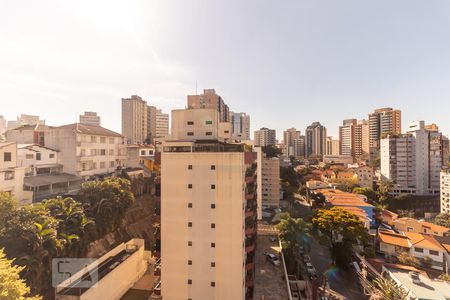 Vista 1 da suíte de apartamento para alugar com 2 quartos, 63m² em Sumaré, São Paulo