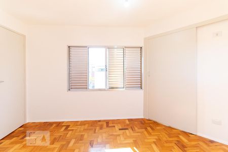 Suíte de apartamento para alugar com 2 quartos, 63m² em Sumaré, São Paulo