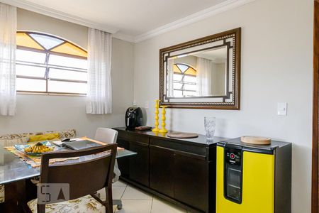 Sala de Jantar de casa à venda com 4 quartos, 260m² em Vila Vermelha, São Paulo