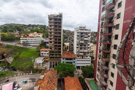 Vista da Sala de apartamento para alugar com 3 quartos, 110m² em Icaraí, Niterói
