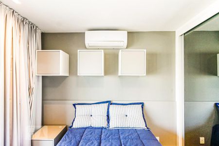 Quarto de kitnet/studio para alugar com 1 quarto, 42m² em Campo Belo, São Paulo