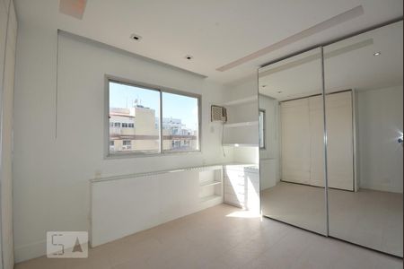 Quarto 1 - Suíte de apartamento à venda com 2 quartos, 100m² em Botafogo, Rio de Janeiro