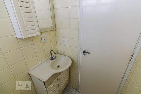 Banheiro de apartamento à venda com 1 quarto, 50m² em Água Branca, São Paulo