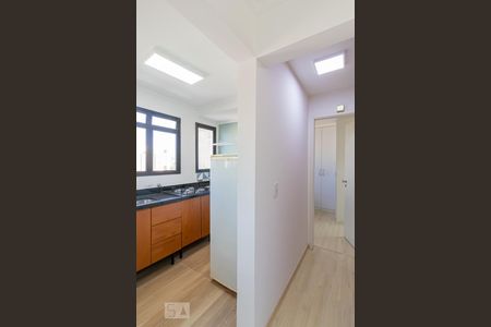 Corredor de apartamento à venda com 1 quarto, 38m² em Vila Mariana, São Paulo