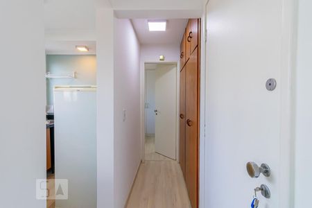 Corredor de apartamento à venda com 1 quarto, 38m² em Vila Mariana, São Paulo