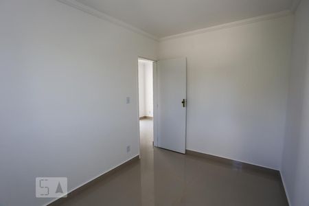 Quarto 1 de apartamento para alugar com 2 quartos, 52m² em Parque Assunção, Taboão da Serra