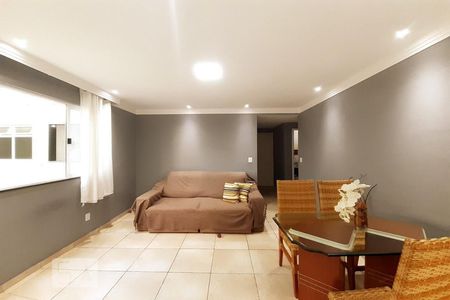 Sala de apartamento para alugar com 2 quartos, 62m² em Pilares, Rio de Janeiro