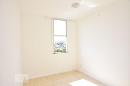 Quarto 2 de apartamento para alugar com 2 quartos, 48m² em Freguesia (jacarepaguá), Rio de Janeiro