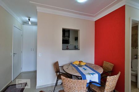 Sala de apartamento para alugar com 2 quartos, 51m² em Jardim Ampliação, São Paulo