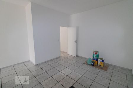 Sala de casa para alugar com 2 quartos, 77m² em Vila Arcádia, São Paulo