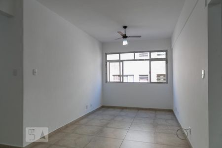 Sala de apartamento para alugar com 3 quartos, 120m² em Gonzaga, Santos