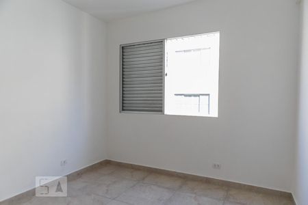 Quarto de apartamento para alugar com 3 quartos, 120m² em Gonzaga, Santos