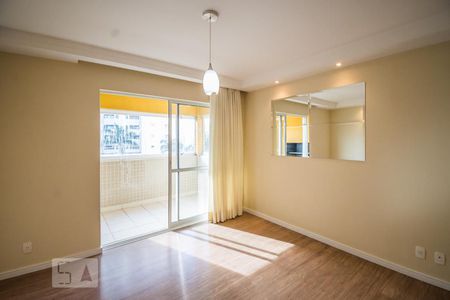 Sala de apartamento à venda com 3 quartos, 140m² em Parque das Flores, Campinas