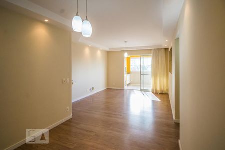 Sala de apartamento à venda com 3 quartos, 140m² em Parque das Flores, Campinas