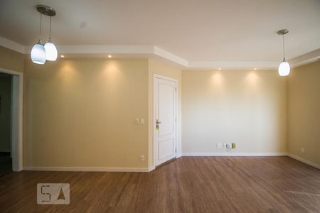 Sala de apartamento à venda com 3 quartos, 140m² em Parque das Flores, Campinas