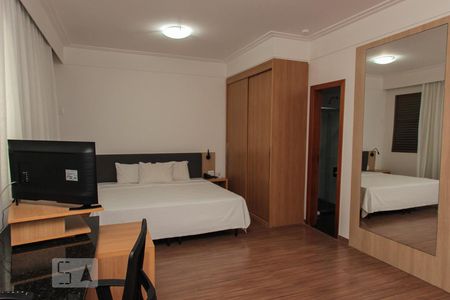 Sala/Quarto de kitnet/studio à venda com 1 quarto, 32m² em Lourdes, Belo Horizonte