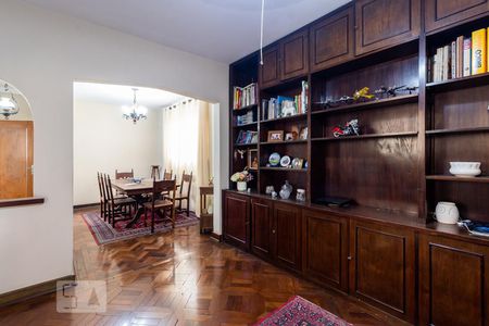 Sala de casa à venda com 4 quartos, 300m² em Moema, São Paulo