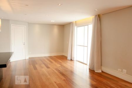 Sala de apartamento à venda com 3 quartos, 120m² em Vila Sofia, São Paulo