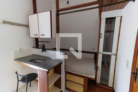 Studio de kitnet/studio para alugar com 1 quarto, 15m² em Fátima, Niterói