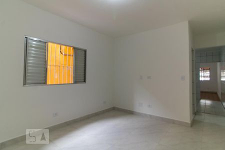 Quarto de casa para alugar com 1 quarto, 44m² em Vila Pindorama, Barueri