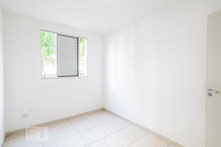 Quarto 2 de apartamento à venda com 2 quartos, 45m² em Parque São Vicente, Santo André