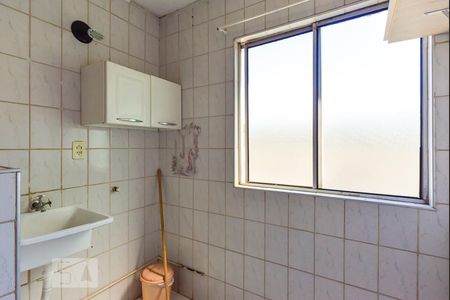 Apartamento à venda com 70m², 3 quartos e 1 vaga Apartamento à venda com 70m², 3 quartos e 1 vagaArea Serviço