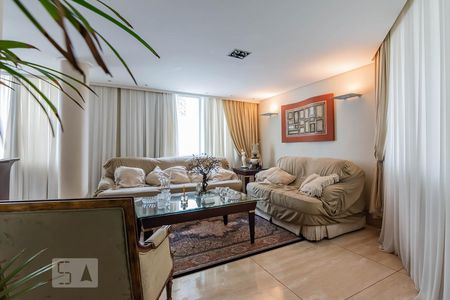 Sala 1 de casa à venda com 5 quartos, 800m² em Mangabeiras, Belo Horizonte