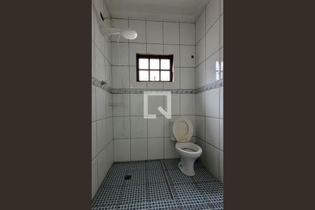 Banheiro da suíte de casa à venda com 4 quartos, 234m² em Vila Bela Vista, Santo André