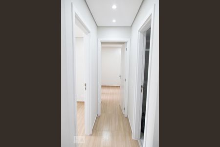 Corredor de apartamento para alugar com 2 quartos, 57m² em Brás, São Paulo