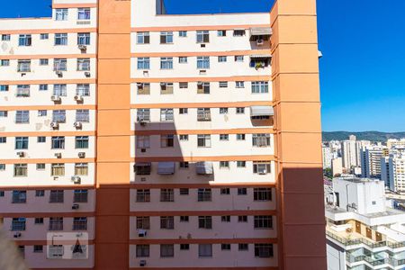 Vista da Sala de apartamento à venda com 2 quartos, 50m² em Santa Rosa, Niterói