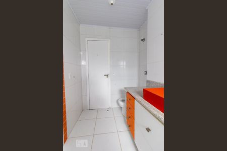 Casa de condomínio para alugar com 170m², 2 quartos e 3 vagas Casa de condomínio para alugar com 170m², 2 quartos e 3 vagasBanheiro da Suíte