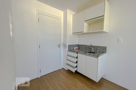 Cozinha de kitnet/studio para alugar com 1 quarto, 20m² em Brás, São Paulo