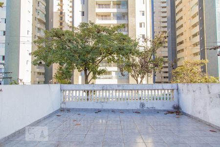 Casa à venda com 330m², 6 quartos e sem vaga Casa à venda com 330m², 6 quartos e sem vagaCobertura