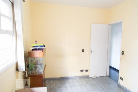 Casa à venda com 330m², 6 quartos e sem vaga Casa à venda com 330m², 6 quartos e sem vagaQuarto 2