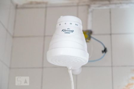 Casa à venda com 330m², 6 quartos e sem vaga Casa à venda com 330m², 6 quartos e sem vagaBanheiro de Serviço