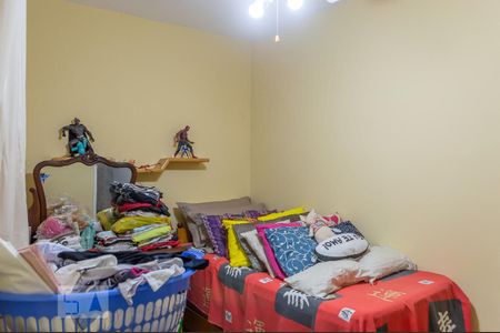 Casa à venda com 276m², 3 quartos e 3 vagas Casa à venda com 276m², 3 quartos e 3 vagasQuarto de Serviço