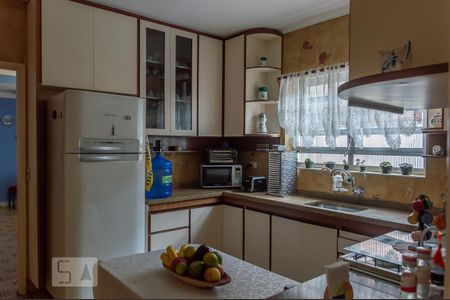 Casa à venda com 276m², 3 quartos e 3 vagas Casa à venda com 276m², 3 quartos e 3 vagasCozinha