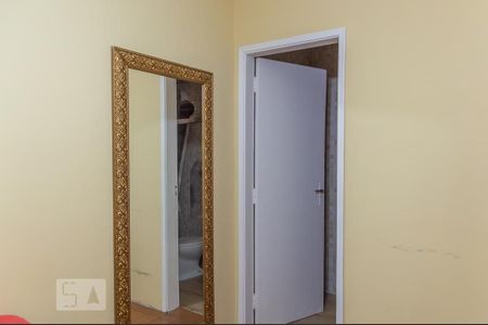 Casa à venda com 276m², 3 quartos e 3 vagas Casa à venda com 276m², 3 quartos e 3 vagasQuarto de Serviço