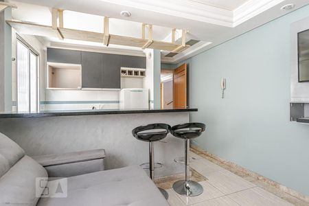 Sala de kitnet/studio para alugar com 1 quarto, 28m² em São Francisco, Curitiba